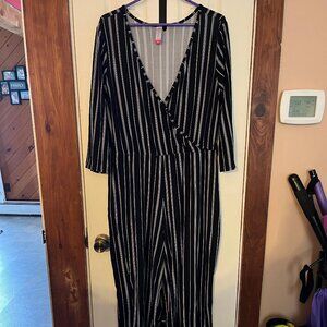 No Boundaries Size XXL Black and White Striped Romper
